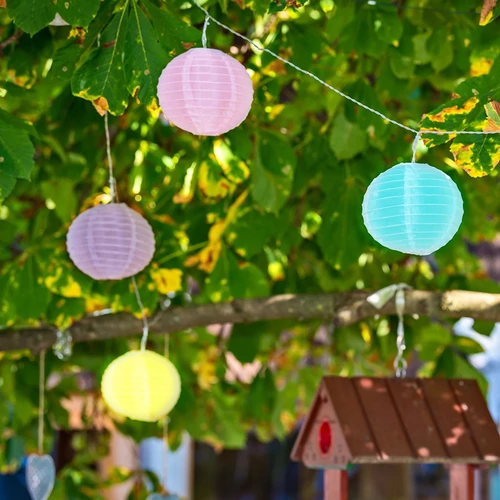 10 LED-es napelemes party lampion fényfüzér, színes