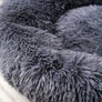 Kép 3/4 - 60 cm-es kutya–macska fekhely – puha plüss, csúszásmentes alj, sötétszürke