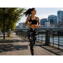 Kép 10/11 - Női márvány push-up magas derekú has és fenék formáló fitnesz leggings S/M, fekete