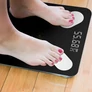 Kép 3/5 - Okos fürdőszoba mérleg Bluetooth funkcióval, 180 kg teherbírás, RT, E032