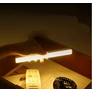 Kép 3/11 - Öntapadós elemes LED lámpa, mozgásérzékelős, Gardróbba-lépcsőre,  20 x 2,5 cm