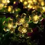 Kép 5/6 - Napelemes kerti dekor virág, 20 LED-es fényfüzér, meleg fehér