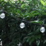 Kép 4/6 - Napelemes dekor gömb kerti LED fényfüzér, meleg fehér, 20 db izzóval