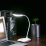 Kép 3/10 - Iskolai íróasztal lámpa 14 LED-es USB-s, érintés vezérelt