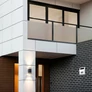 Kép 8/11 - Napelemes házszám tábla LED világítással 18 x 20 cm RT