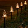 Kép 1/4 - 5 db-os Karácsonyi kültéri leszúrható 15 LED-es lámpák, 37 cm, fenyőfa