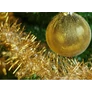 Kép 7/8 - Karácsonyi prémium girland, aranyszínű, 6 m