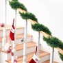 Kép 1/6 - Karácsonyi műfenyő elemes időzíthető girland 26 LED-el, 2,7 m