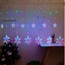 Kép 2/5 - 112 LED-es elemes Hópihe jégcsap kültéri-beltéri fényfüggöny, színes RGB, 200 cm széles, 8 világítási móddal