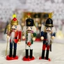 Kép 3/9 - Diótörő figura 3 db-os szett fa 12,5 cm figurás karácsonyfadísz