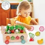 Kép 8/10 - Montessori Mágneses Puzzle Fa Kocka Válogató Kapd el a bogarat! Fa Répakocsi