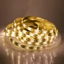 Kép 1/4 - 3m elemes LED szalag, öntapadós, meleg fehér