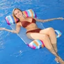 Kép 2/3 - Waterfun Vízen lebegő felfújható úszó függőágy, 105 x 75 cm, színes