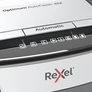 Kép 5/5 - Rexel AutoFeed 45X, Keresztbe vágás, 4 x 28 mm, 20 L, 150 lapok, 55 dB, Érintős