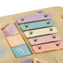 Kép 2/6 - Lulilo Ludo Montessori Fa Asztal 47,5x29,5x37cm - Cintányér, Szortírozó 3+